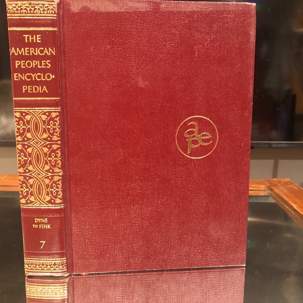 VTG 1964 Grolier The American Peoples Encyclopedia Vol. 7 Dyne-Fink~HC Book